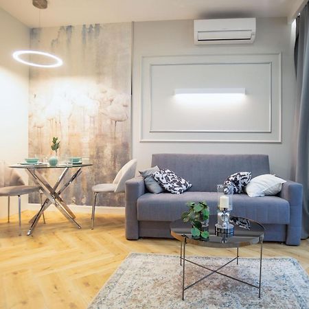 Targowa Bright Studio By Sofija Varsavia Esterno foto
