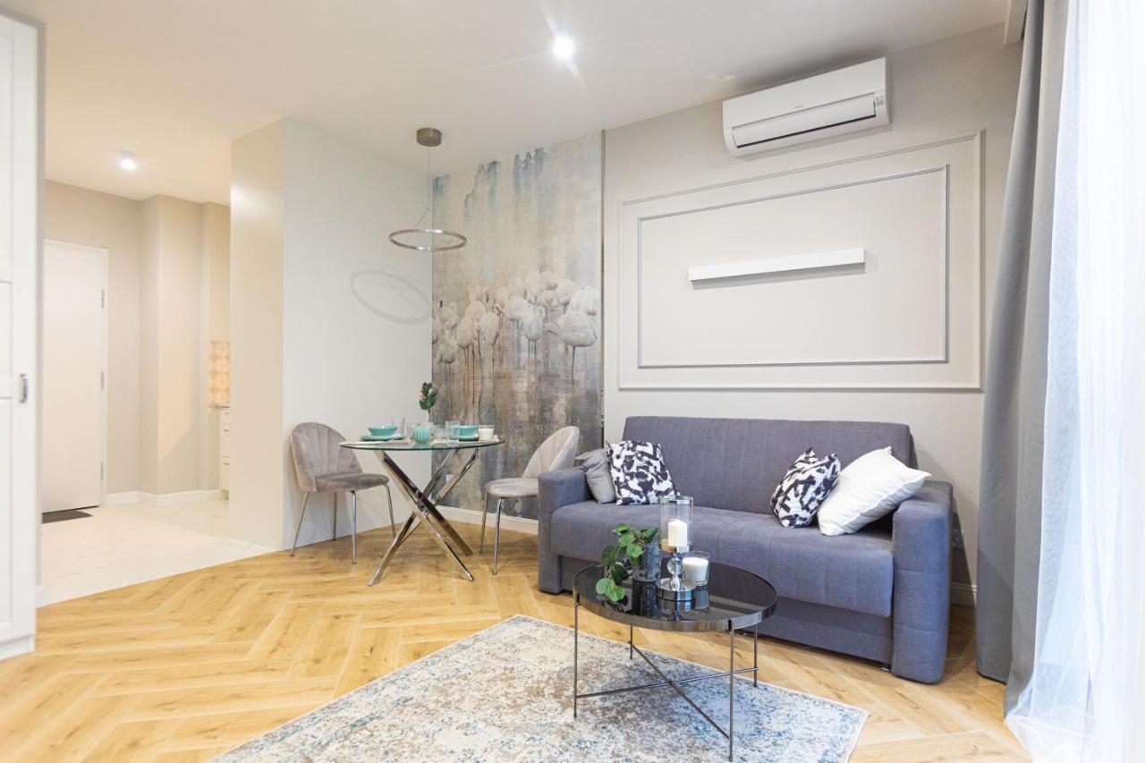 Targowa Bright Studio By Sofija Varsavia Esterno foto